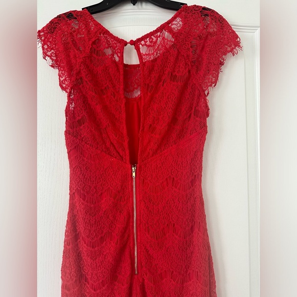 Red Lace Bodycon Dress - Size Small - Picture 6 of 9